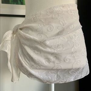 Y2K Retro Embroidered Beach Wrap | Coverup | White